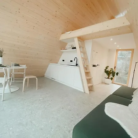 Cozy A-frame Retreat Near Ljubljana With Hot Tub Шале